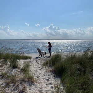 Meet your Posher, Georgia